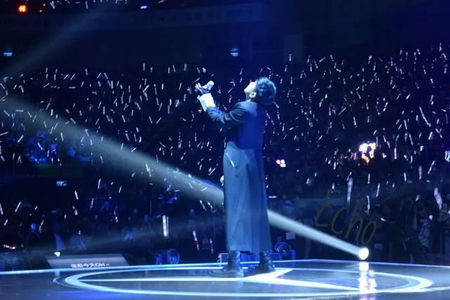 林俊杰在华语乐坛达到了什么水平?