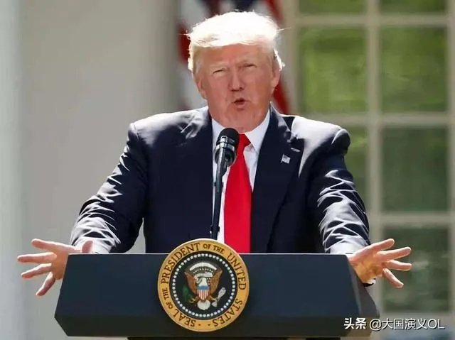 惊天大料！网传新闻记者曝出“白宫所有人员均接种疫苗”，“阴谋论”或将证实，你怎么看？