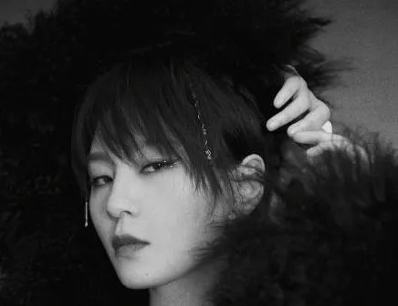 周笔畅万妮达合作新歌，歌曲最终的效果如何？