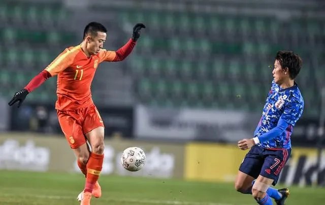 刚结束的东亚杯国足1：2落后日本队，你有什么看法？