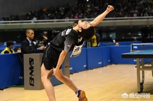 澳大利亚乒乓球公开赛，周雨在2-1领先的情况下，惨被张本智和4-2逆转，如何评价这场比赛？