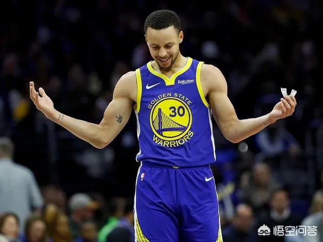 系列赛首战，贝弗利和杜兰特双双被罚出场，你怎么看？