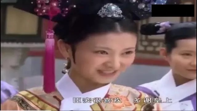 《甄嬛传》中，沈眉庄是怎么就突然爱上了温实初，还吃了甄嬛的醋？