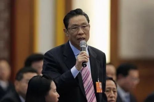 方舟子直指唐骏“学历造假门”，外国大学的含金量如何考证?