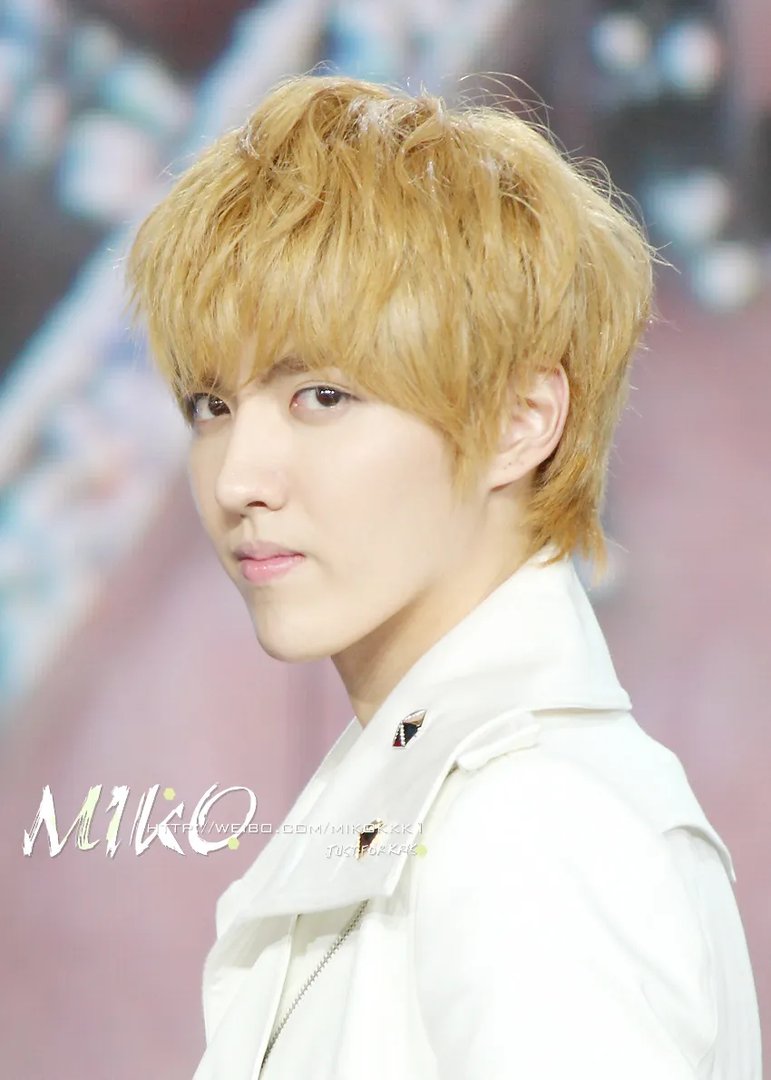 kris吴凡是什么人啊