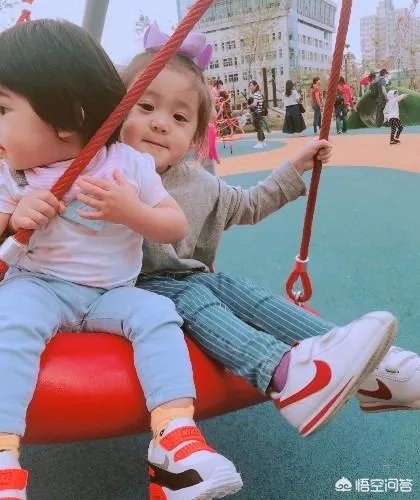 你怎么看贾静雯与修杰楷的爱情？