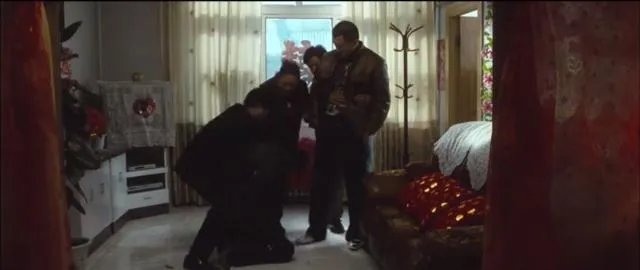 为什么王宝强的《Hello!树先生》如此极端，有的人奉为经典，有的人弃之如敝履？