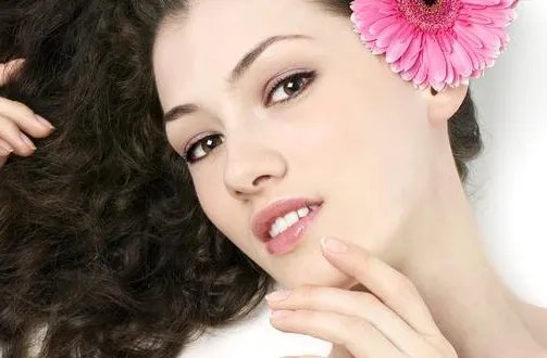 黑脸娃娃会痛吗