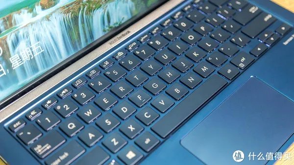 我的第一台全面屏笔记本电脑，华硕灵耀Deluxe14笔记本评测