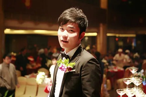 婚礼司仪培训流程  婚礼主持人前景如何