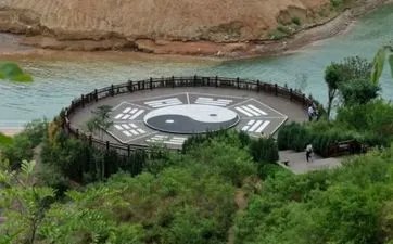 属蛇办公室风水布局属蛇办公室摆什么