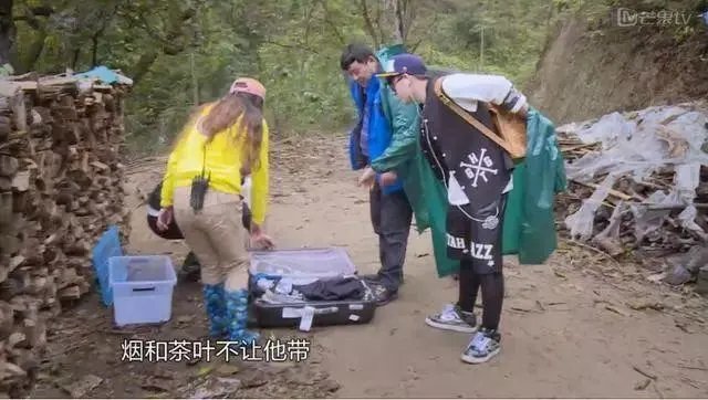 如何看待《变形计之平行世界》？