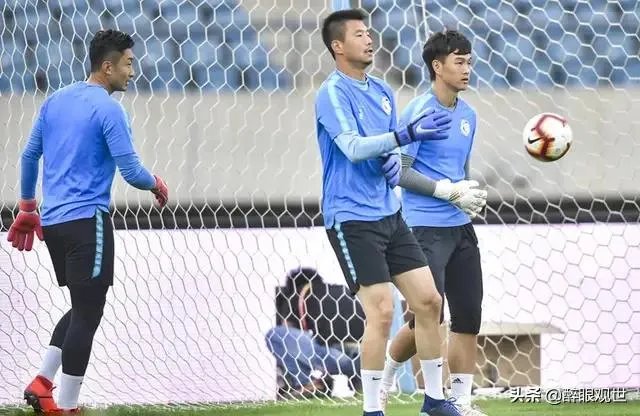 崔康熙结束了中超的梦幻之旅，贝尼特斯来了，大连一方能消停吗？