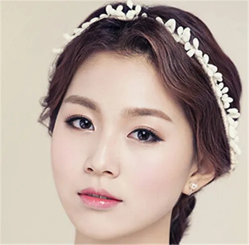 韩式新娘盘发造型大盘点 三大新娘发型配饰搭配技巧