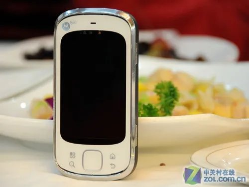 高人气热门机 摩托罗拉ME501再降100元