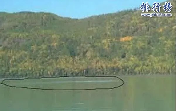 新疆喀纳斯湖水怪之谜真相大白,疑似15米32吨的巨型哲罗鲑(视频)