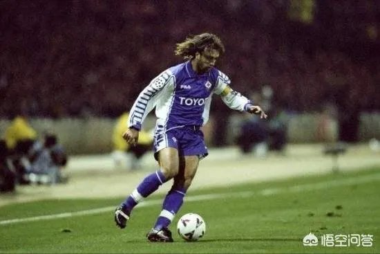 央视《天下足球》的“绝对巨星”版块，哪个最令你感动和难忘，甚至是潸然泪下？