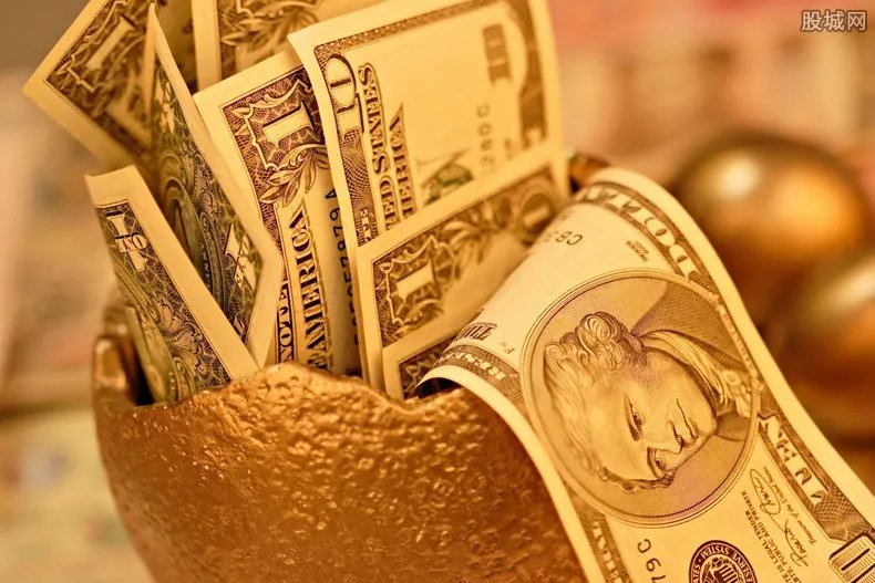 国民经济半年报 上半年收入最高的是哪个职业？