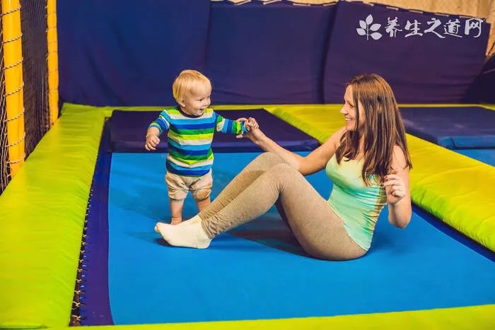 椭圆机和跑步机哪个好