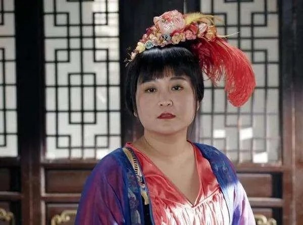 娱乐圈中比较胖的女星都有哪些？