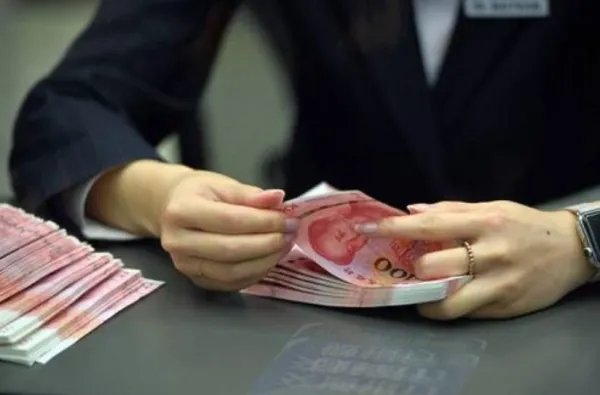 2021年多个地区上调最低标准工资，社保是否也跟着上调了？