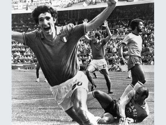 里皮每日薪水将超40万、两天就能挣高洪波一年挣的钱，你怎么看？