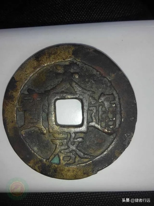 不差钱投资的话，做什么生意好？