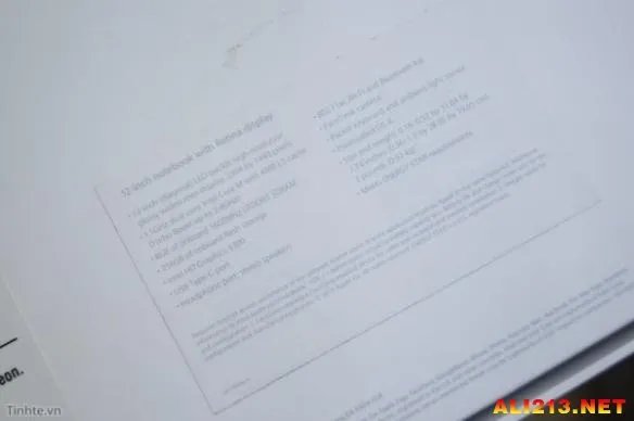 薄出翔了！外媒爆出新款12英寸MacBook开箱图！