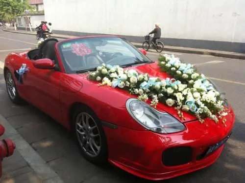 北京婚车租赁价格一览表 北京租一辆名牌婚车贵吗