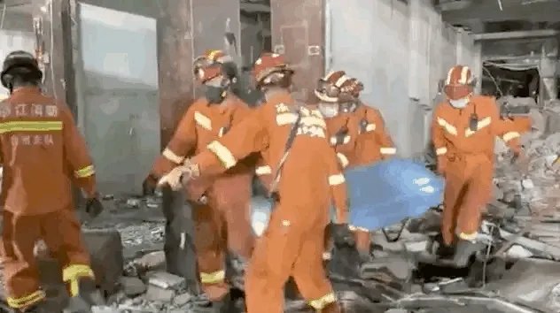 浙江特大槽罐车爆炸新闻