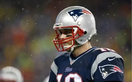 汤姆·布雷迪和佩顿·曼宁相比，到底谁更厉害？