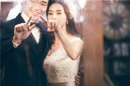 包头婚纱摄影排名前十名 包头拍婚纱照是一对一服务吗