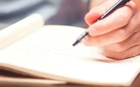 我的窃读记作文