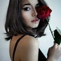 玫瑰花的头像、个性签名、QQ名 要双人的 闺蜜那种
