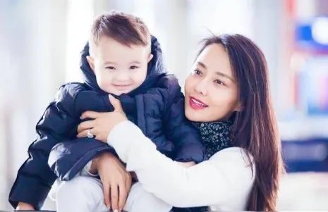 同样是嫁给吴奇隆，刘诗诗被深情告白，马雅舒为何惨淡退场？