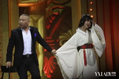 郭德纲发文感慨《喜剧人》郭德纲遭柳岩“调戏”