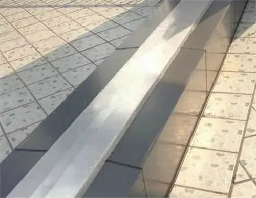 建筑伸缩缝如何处理