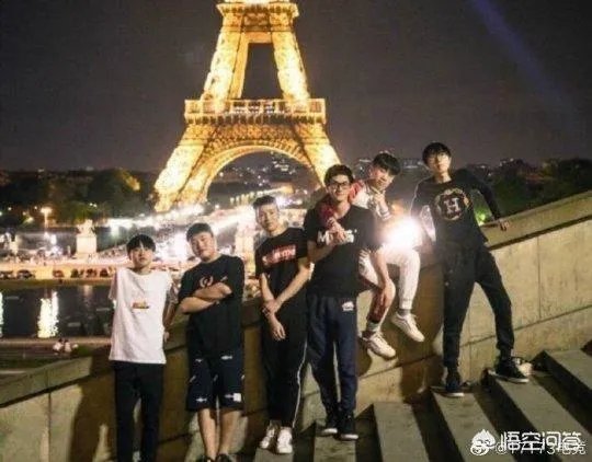 英雄联盟夏季赛公布大名单,其中RNG战队名单没有MLXG,对此你怎么看?