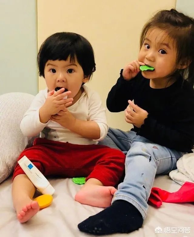 你怎么看贾静雯与修杰楷的爱情？