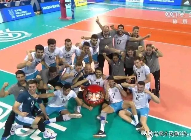 韩国受辱上诉了，中国男排2:3输球又受辱，这次还沉默吗？您如何看待这件事？