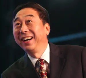 盘点明星冯巩一家神基因，长得是一个样，他们一家人究竟有多像？