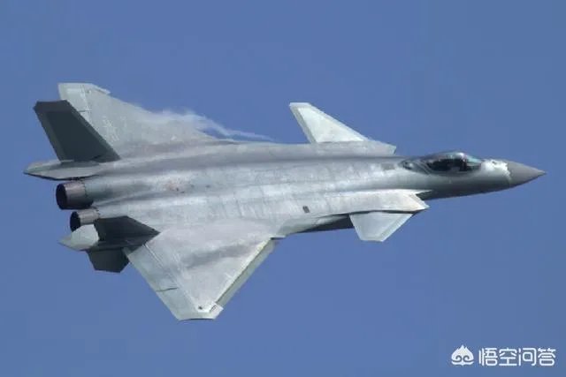 J20具备超音速巡航能力吗？为什么？