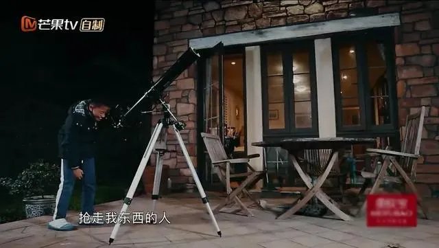 如何看待《变形计之平行世界》？