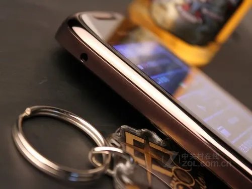 塞班曾经的辉煌 诺基亚C7价格仅为1799元