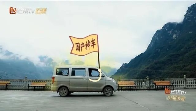 如何看待《变形计之平行世界》？