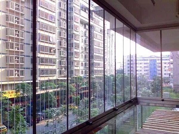 平开窗隐形纱窗安装步骤 平开窗清洁与保养