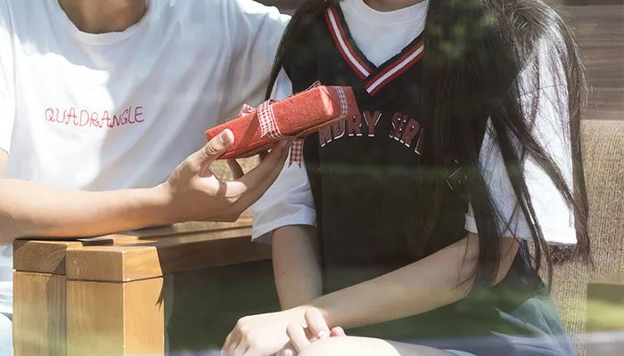 七夕节一般送什么礼物 七夕礼物送女生