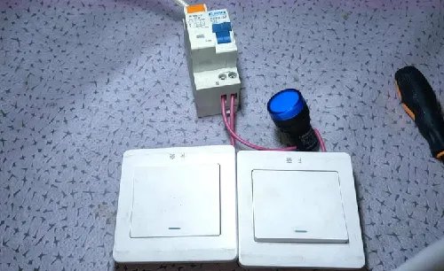 一灯一开关怎么接