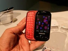 红与黑的视觉盛宴 三星B5310U首次跳水