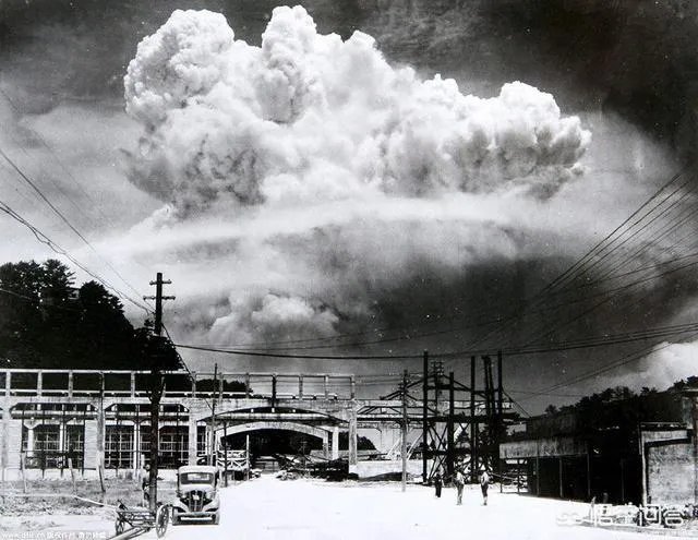 广岛原子弹爆炸后有多少幸存者？他们过着怎样的日子？你怎么看？